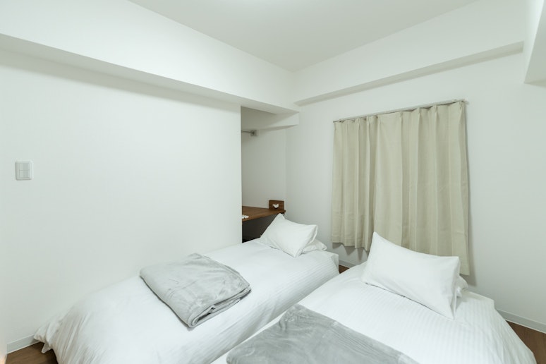 寝室3　シングルベッド2台