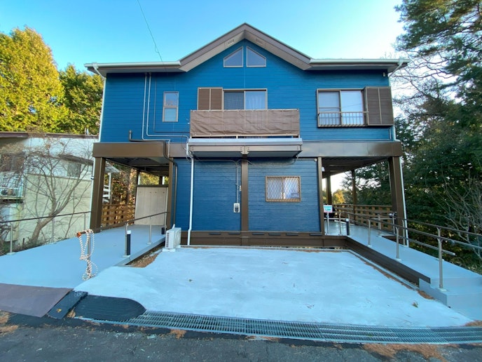 駐車場も完備時てあります