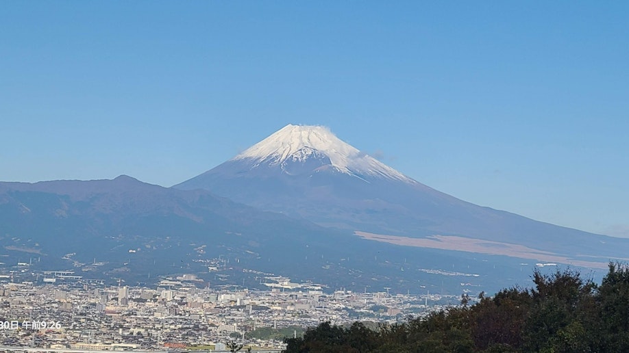外に出ると綺麗な富士山が顔を出し出迎えてくれます