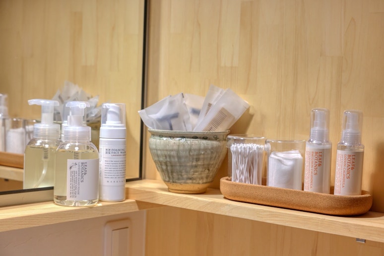 アメニティ/河口湖で作られた松山油脂のものをご用意しております