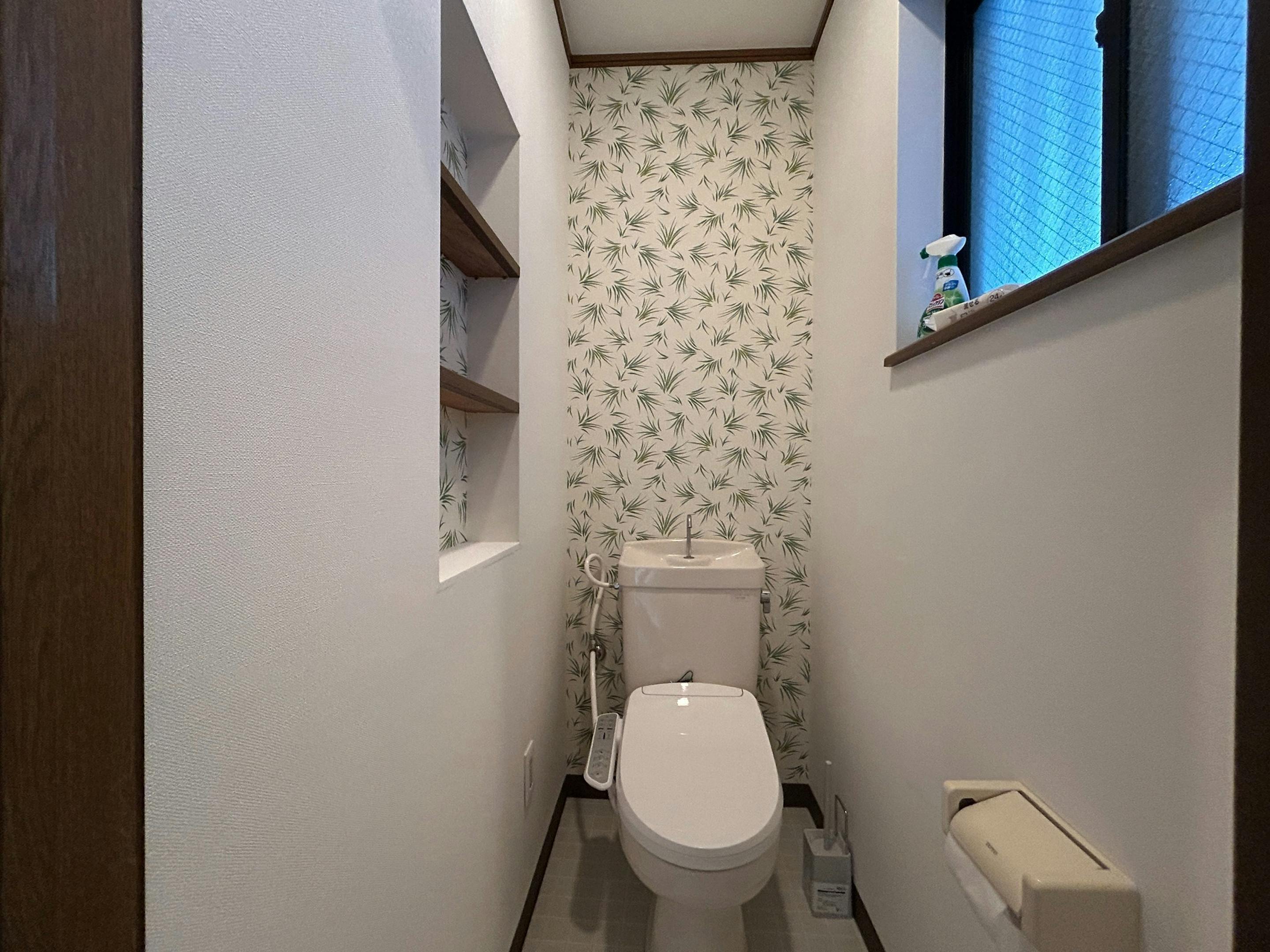 トイレは１F、２Fに2か所あります。