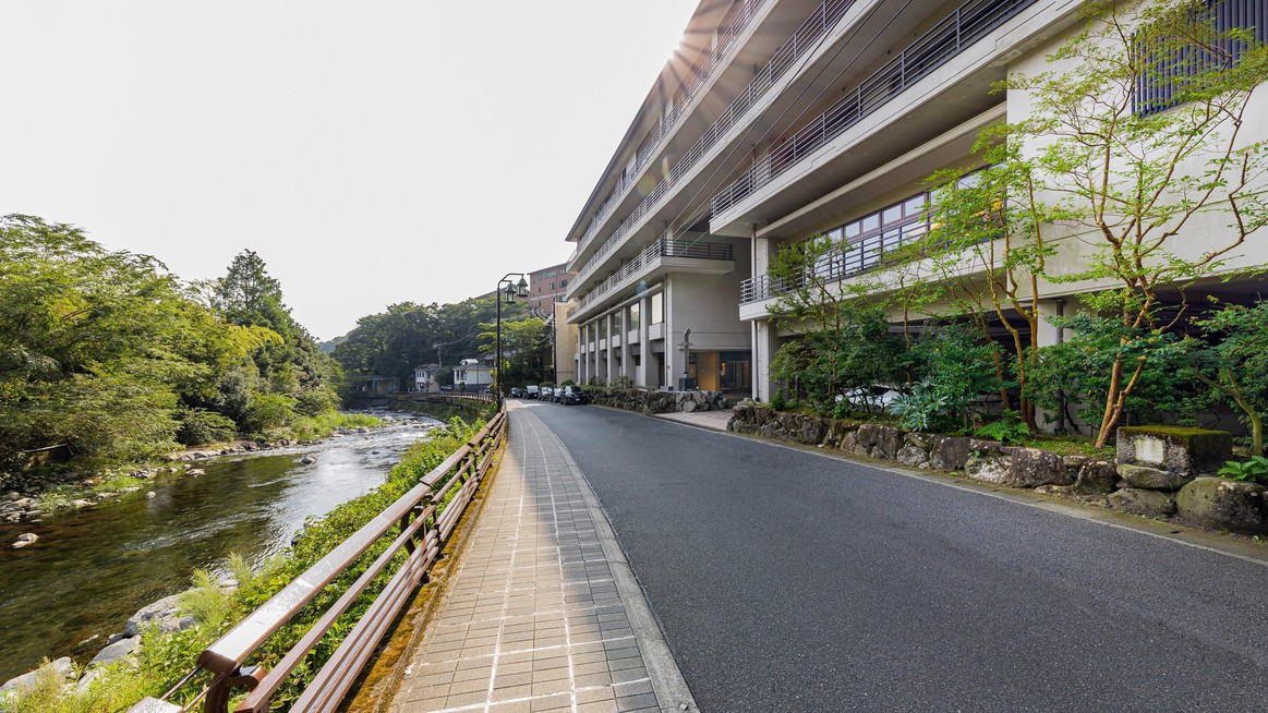 箱根湯本温泉 箱根路開雲 箱根路 開雲 - TOP【楽天トラベル】