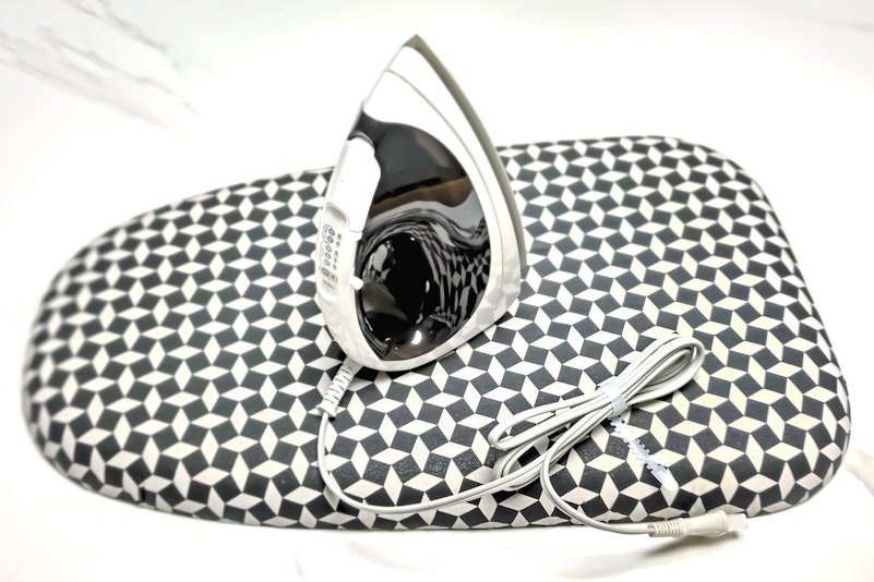 アイロン・アイロン台は、日本語・英語・中国語・韓国語のマニュアルが設置してあります。