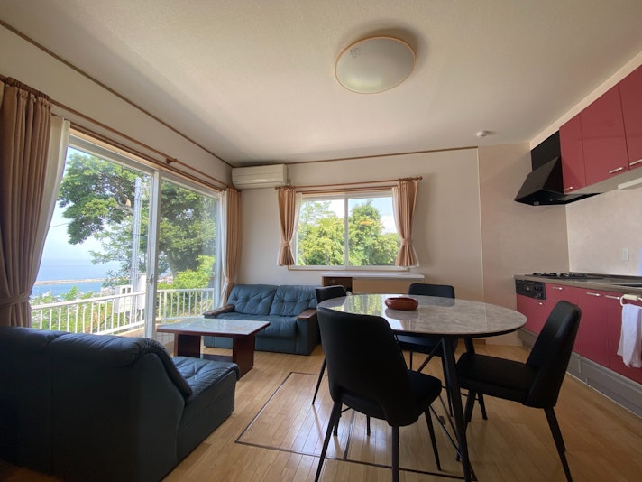 広々としたリビング＆ダイニングルーム