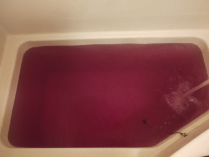 赤ワイン風呂（無料）大人気！