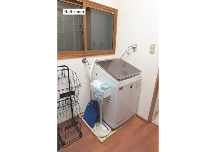 脱衣所2（洗濯乾燥機）