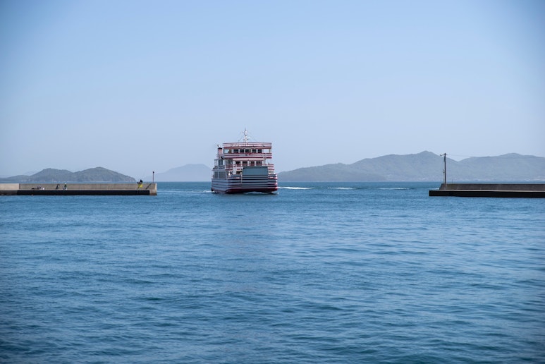 高松ー女木島ー男木島　雌雄島フェリー