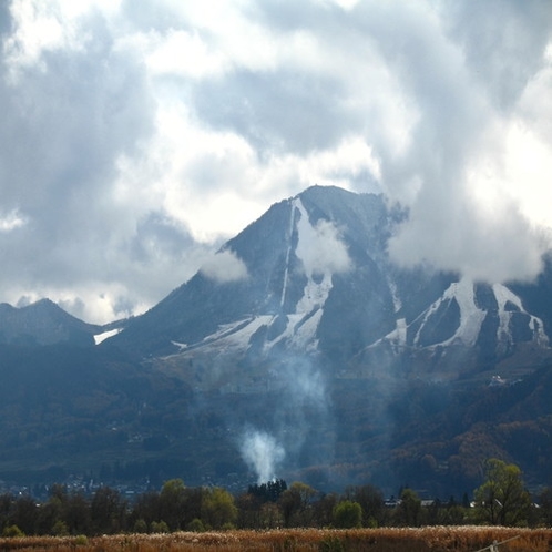 山　雲