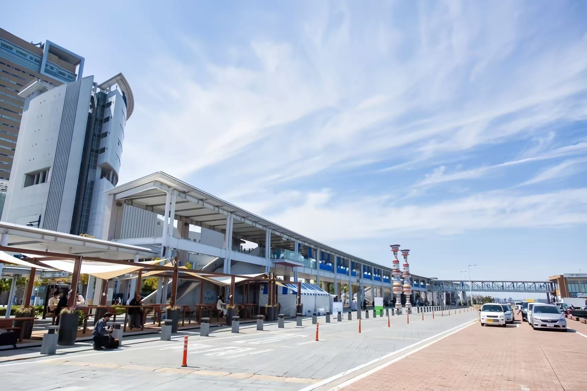 高松港､徒歩11分