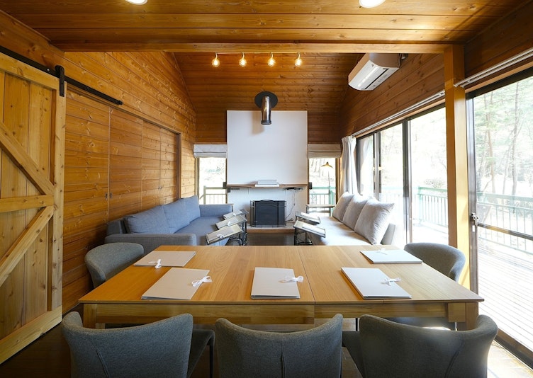 研修、プレゼン、打合せ。自然の中で行うワーケーションなら、仕事がはかどる事でしょう。