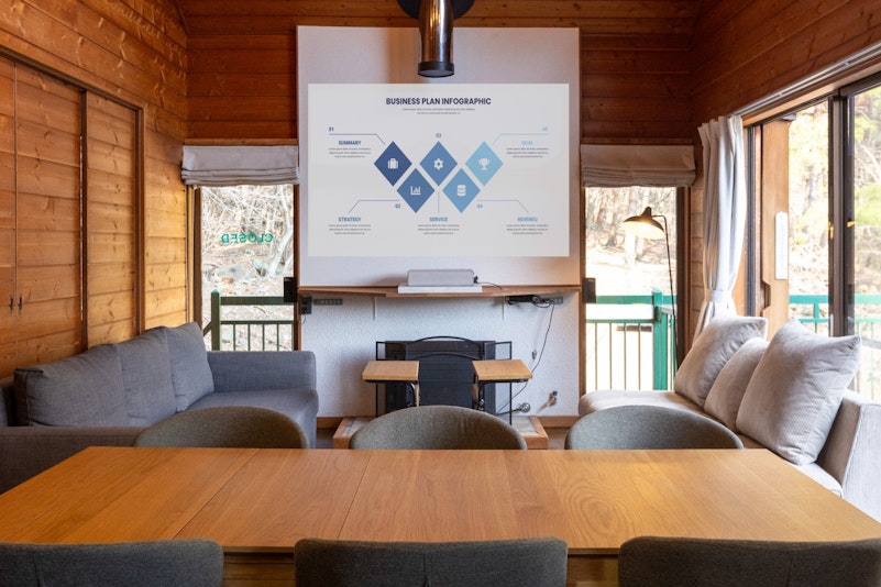 研修用途での活用も可能です。ソファでくつろぎながらアイデアを出し合いましょう。