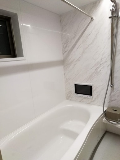 フルバスルームで日頃の疲れを癒せますよ。