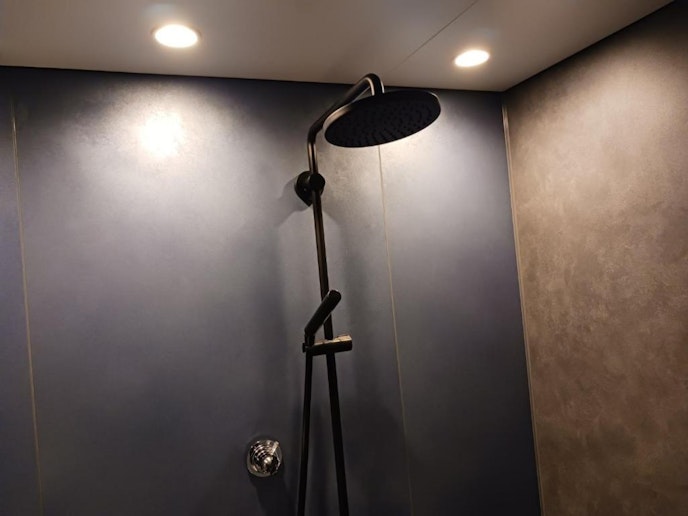 室内バスルーム