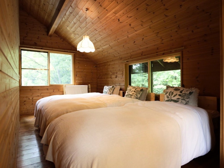 寝室２　ベットは3つ