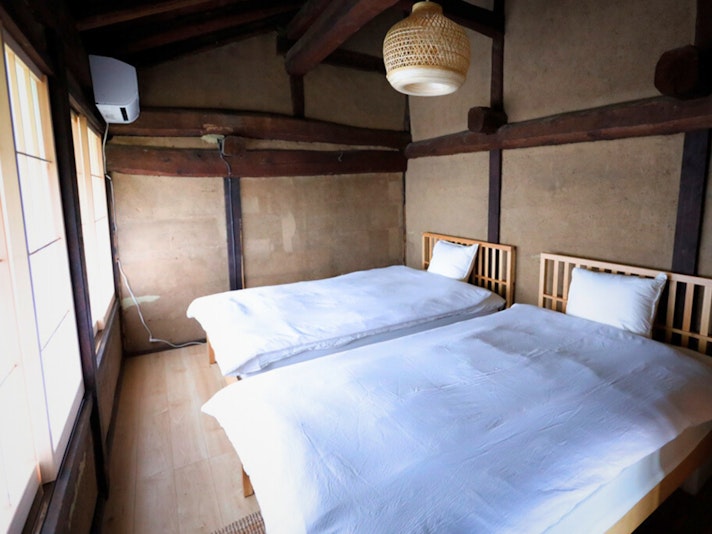 2階個室　セミダブル2台