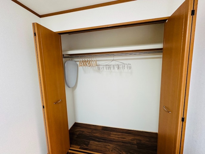 寝室2のクローゼットです