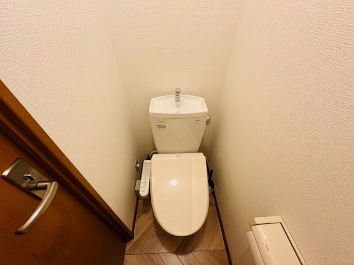 トイレはウォシュレット完備です
