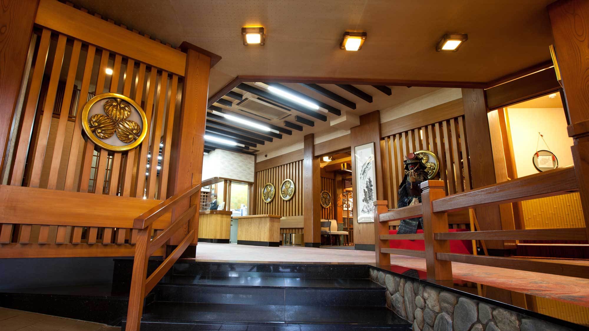 【四季を楽しむ。】人丸花壇自慢の季節会席【彩】と天然温泉で心と体を癒す旅★【ご夕食はお部屋食】