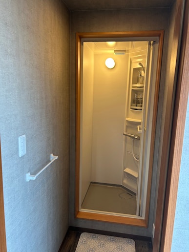 シャワールーム