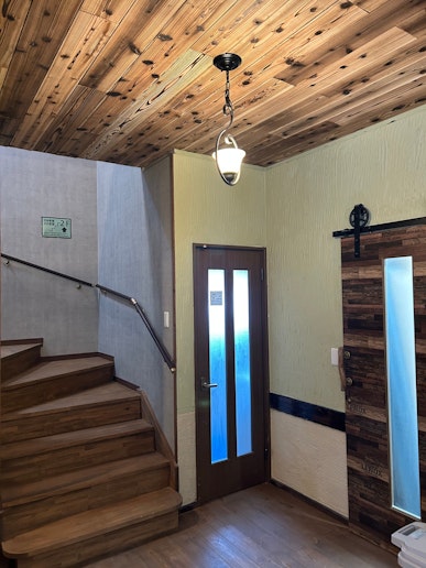 １Fから２Fへと続く階段