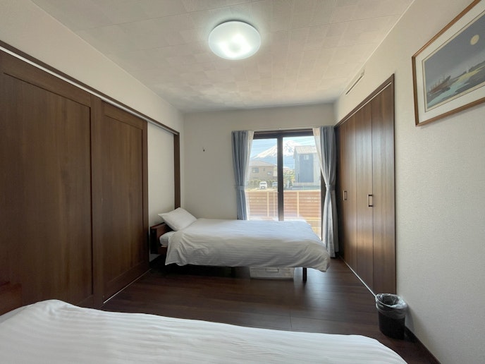 シングルベット２台