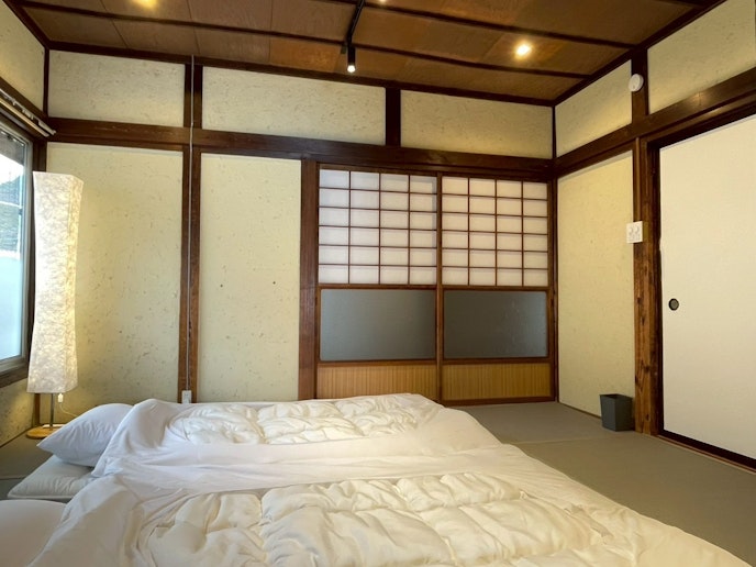 各部屋２セットのお布団がご用意してあります。