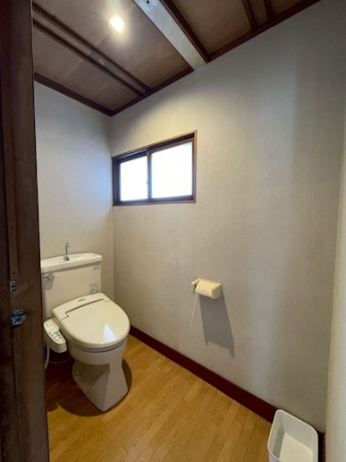 トイレはウォシュレット完備です。