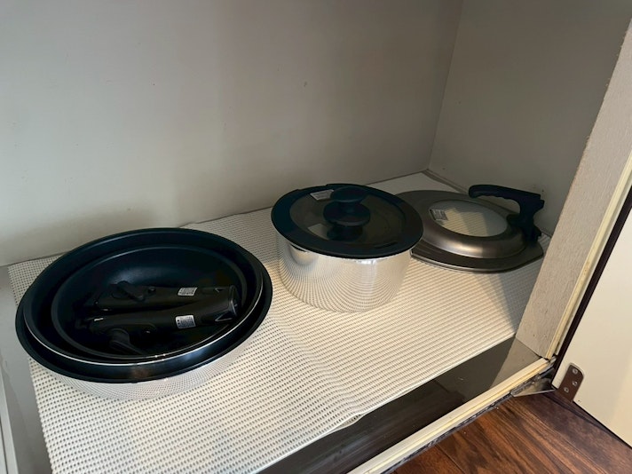 大きさの異なる鍋のご用意があり、お料理に合わせた調理が可能です。