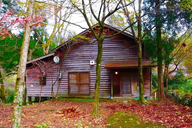 森の中の一軒家