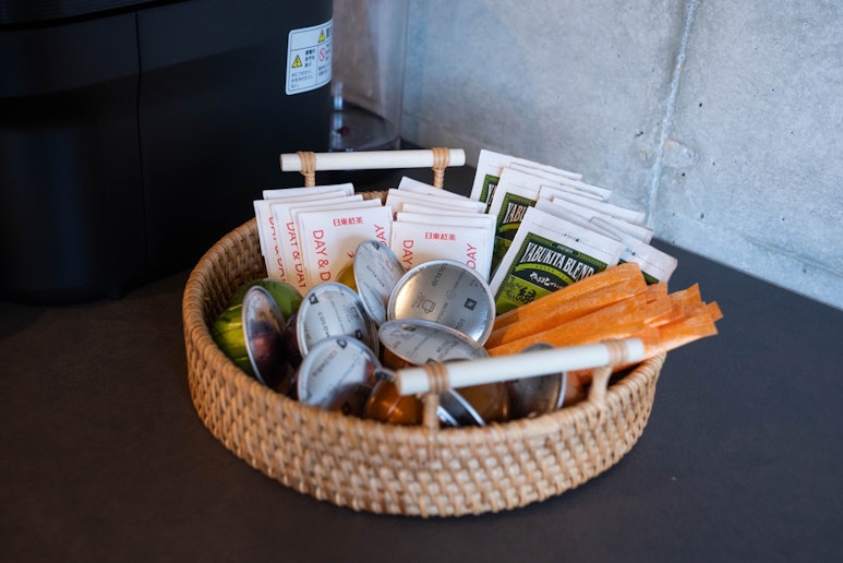 紅茶、緑茶、コーヒー豆、ネスプレッソカプセル