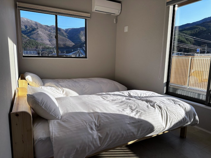 日当たりが良く、ベランダもついています