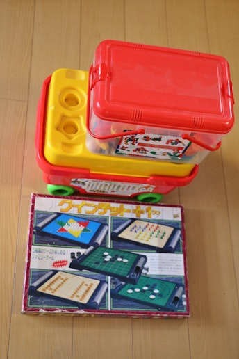 雨の日でも遊べるようにおもちゃやゲームなどがあります