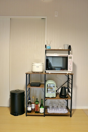 オーブンレンジ、炊飯器、トースター、電気ケトルなどご用意してます