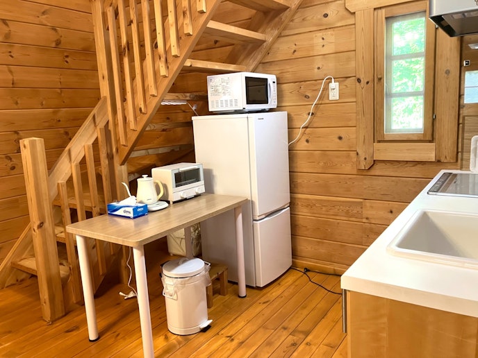 冷蔵庫・電子レンジ・トースター・電気ポットなど