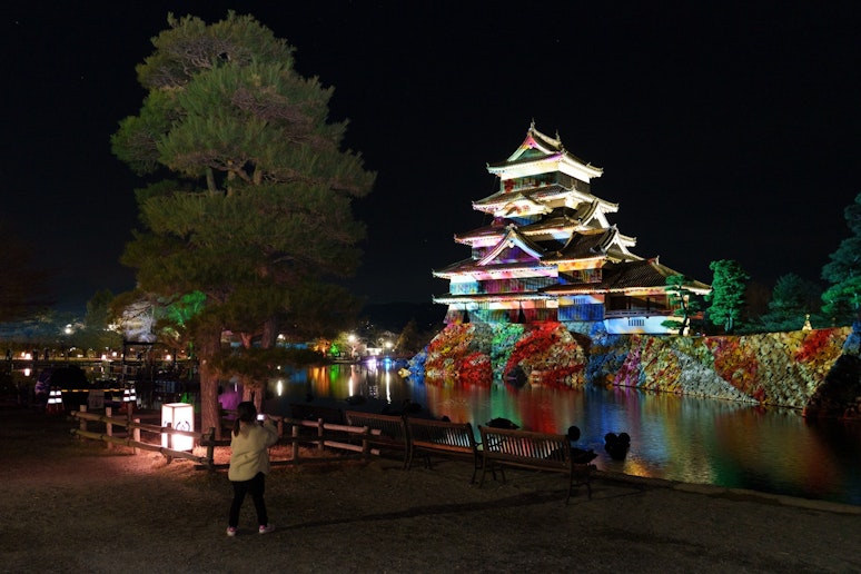 松本城プロジェクションマッピング