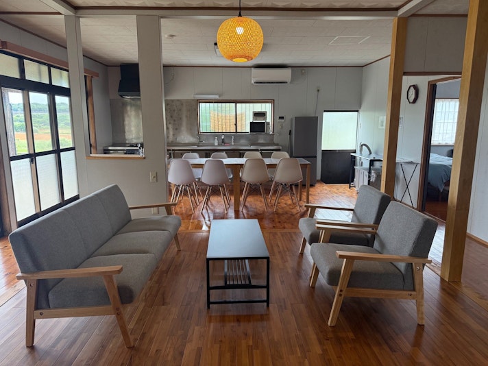 ソファ・ダイニング