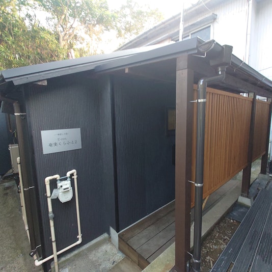 エントランス左側