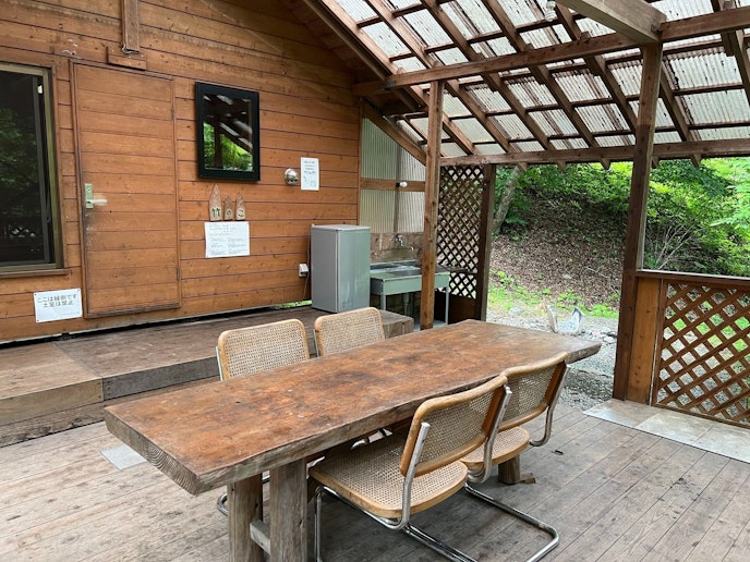 ベランダ、流し、冷蔵庫