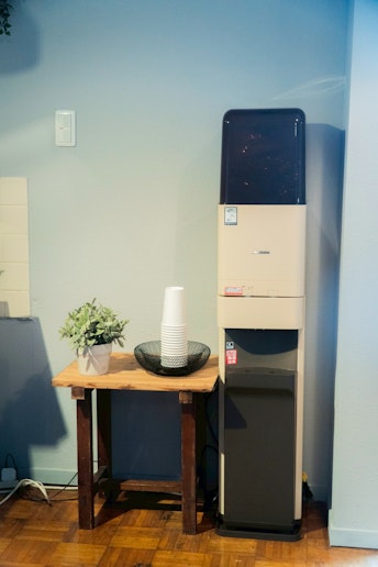 天然水ウォーターサーバー