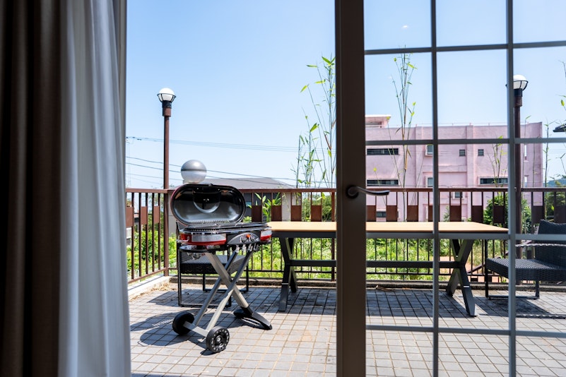 バルコニー BBQ