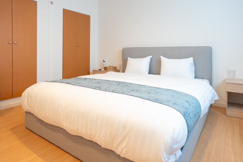 2階ベッドルーム1