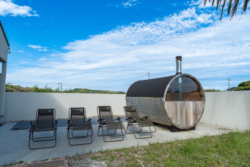 バレルサウナ、整いスペース