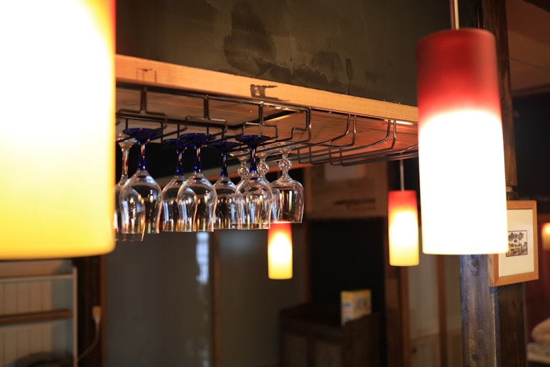 キッチン、ワイングラス