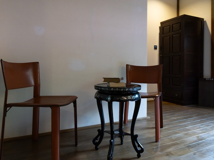 ・【2階・奈良井ビュールーム】お部屋の雰囲気に合わせた家具や調度品をセレクト