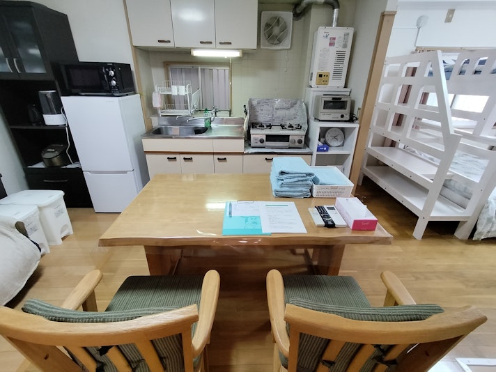 寝室とキッチンは一体化