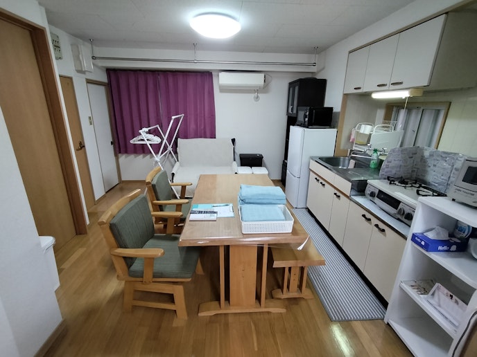 ５人用のテーブルと椅子