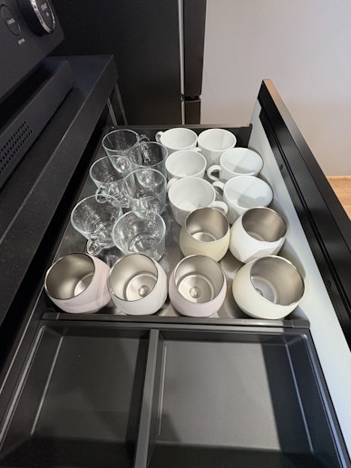 美味しい飲み物は素敵なグラスの準備から...