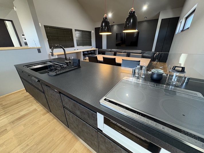 広々としたキッチンスペース