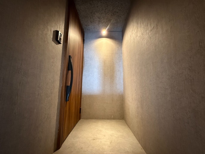 温かみのある入り口