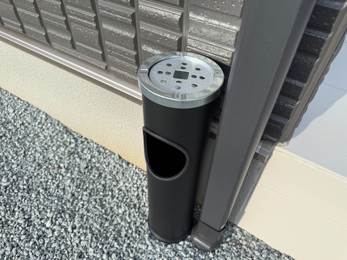 室内は禁煙ですが、喫煙スペースがございます。